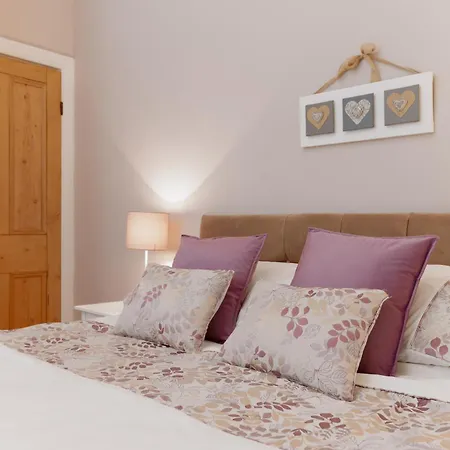 The Spires Apartment Scarborough