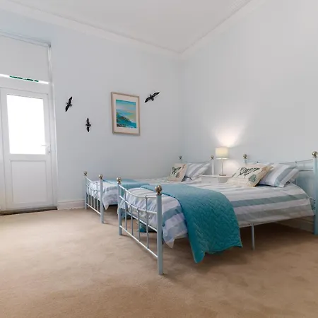 The Spires Apartment Scarborough